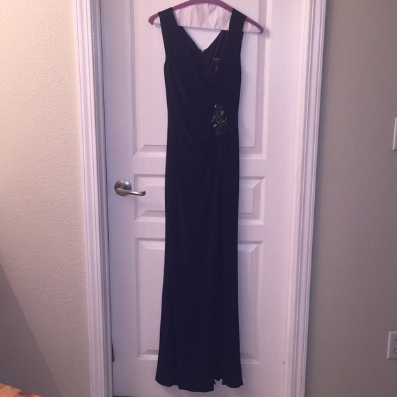 LAUNDRY BY SHELLI SEGAL jeweled front wrap dress 0 - Picture 3 of 8